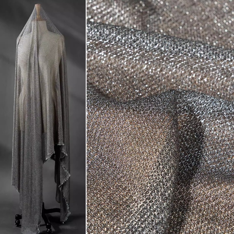 Crystal Mesh Fabric - Jasnoszara metaliczna tkanina z nicią, elastyczna