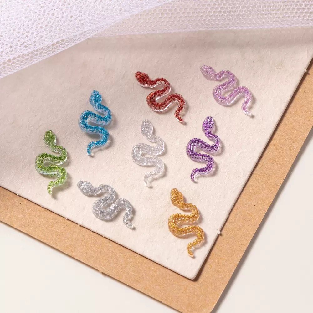 Małe, błyszczące, kreskówkowe  – Embellishment Glue Craft recenzja i cena